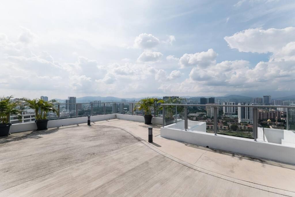 Tr Residence Lovely 3 Bedroom Unit 6Pax Next To Titiwangsa Lrt Kuala Lumpur Luaran gambar