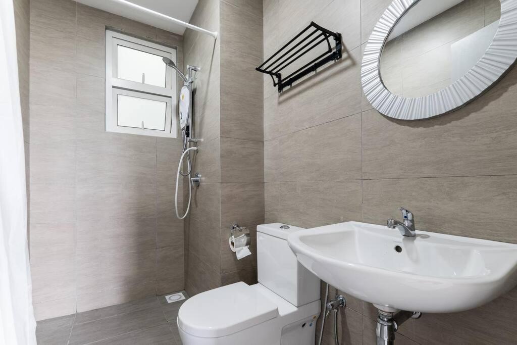 Tr Residence Lovely 3 Bedroom Unit 6Pax Next To Titiwangsa Lrt Kuala Lumpur Luaran gambar
